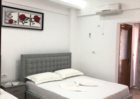 Ksamil Apartment | Eraldo Brahimi Apartaments
