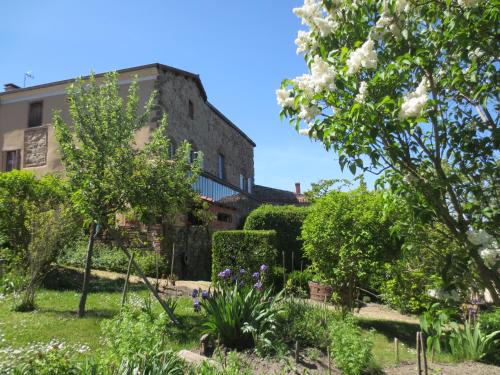 Vieille-Brioude Bed & Breakfast | Ermitage Saint Vincent B&B