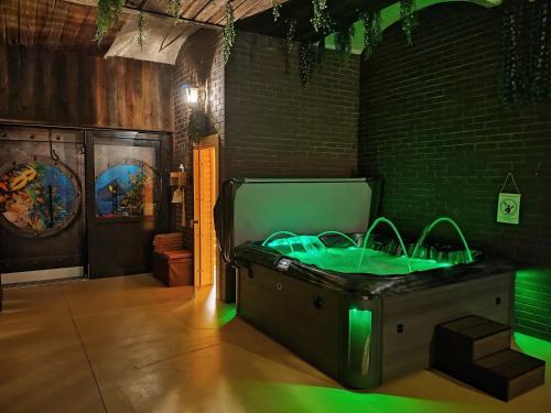 Avoti Apartment | Ernests' unique townhouse with sauna, hot tub and free parking