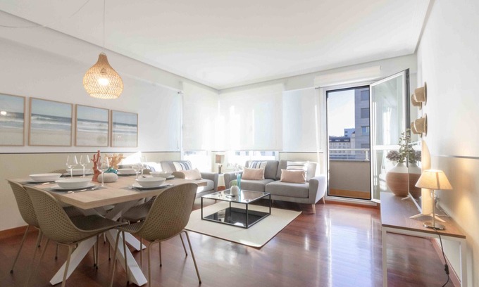 San Sebastian Apartment | Erribera | The Rentals Collection