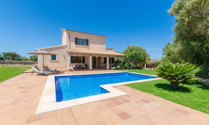 Lloret de Vistalegre Villa | ES VEDAT 6 - Villa with private pool in Lloret De Vistalegre. Free WiFi