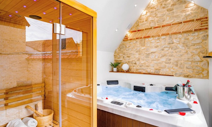 Fains House | Escapade au Cocon des Plaisirs Secrets Spa & Sauna
