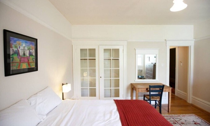 Pacific Heights Apartment | Escape To Alta Plaza Park