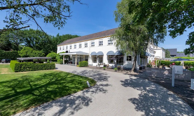 Bosschenhoofd House | Escape to Nature from a Spacious Suite Near City Sights & Local Landmarks
