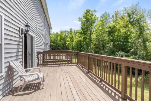 Lansing Apartment | Escape to NY Finger Lakes Wine Country Just 20 Minutes From Ithaca