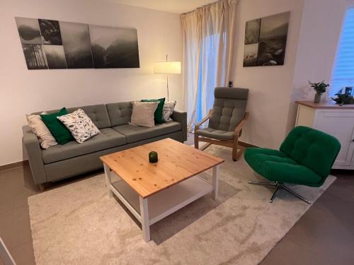 Ebersbach-Musbach Apartment | Esmeralda Ferienwohnung 2 Ebesbach-Musbach