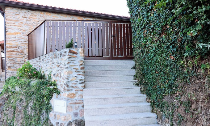Cabeceiras de Basto Cottage | Espaço Rustico com uma Paisagem Deslumbrante Para Relaxar