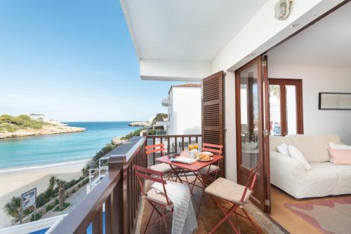 Cala Marcal Apartment | ¡Espectaculares vistas al mar en Corb Mari 1!