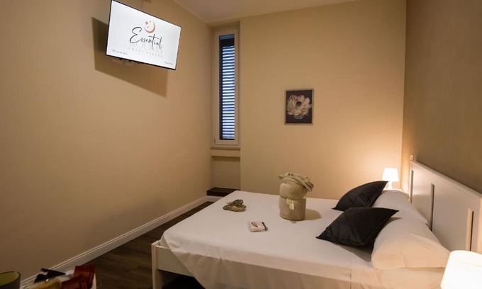 Murat Town Bed & Breakfast | Essential Rooms