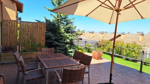 Sojuela House | Estancia con jardín entre golf y monte - cerca Logroño