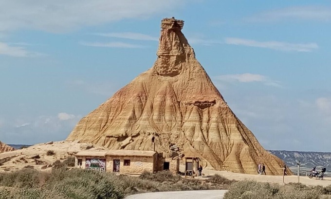Arguedas Apartment | Estudio moderno en Bardenas y Senda Viva!nIdeal parejas y familias pequeñas.