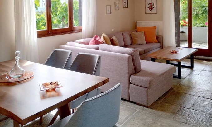 Artemida Villa | Eucalyptus Villa Agios Minas