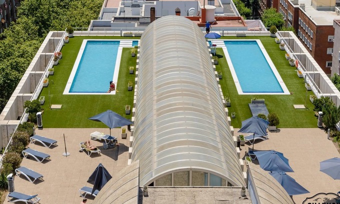Castillejos Apartment | Eurobuilding 2 Luxury - Spectacular views