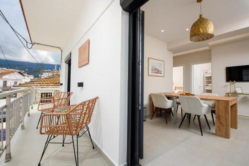 Thasos Town Apartment | EvA OMMM