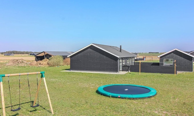 Grønhøj House | "Eveline" - 1.5km from the sea by Interhome