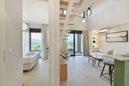 Episkopos Apartment | Eveline Suite - seaview & short walk to the beach