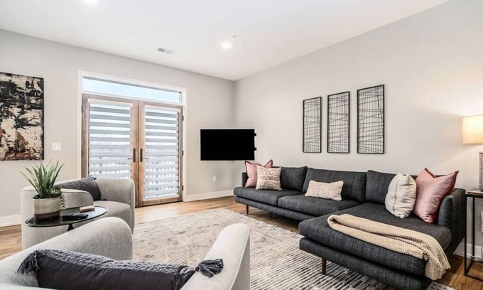 Holland Condo | Evelyn 202 Stunning Downtown Condo w Deck