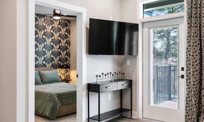 Forest Hill Terrace Apartment | Evelyn 319 - Beautiful brand-new 1BR in beautiful Forest Hill