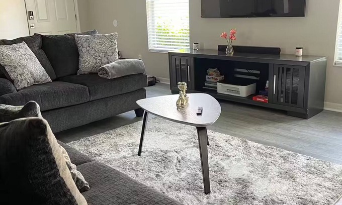 Riverview House | Every day can be your getaway!