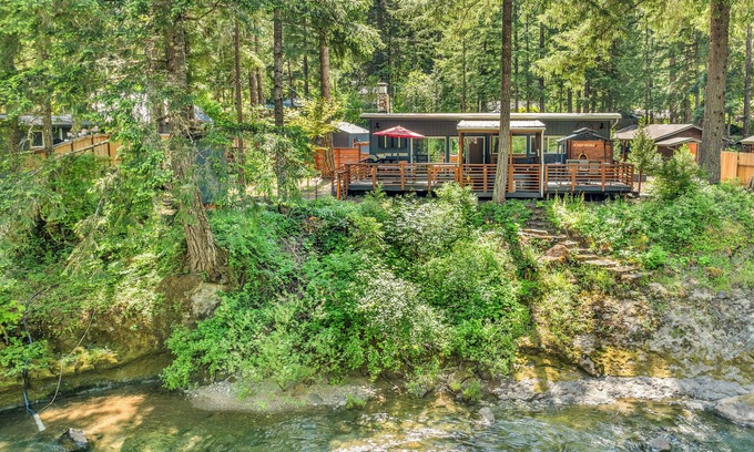 Glide Cabin | Every Season Couples Retreat! River Front Cabin with Hot tub and outdoor Shower