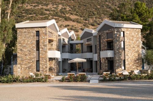Mpoufalo Hotel | Evia Silence lighthouse