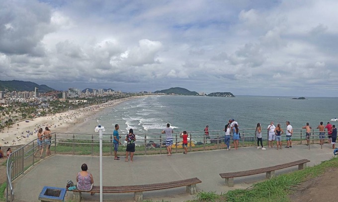 Loteamento Joao Batista Juliao Apartment | EXCEPTIONAL FAMILY APARTMENT, TWO BLOCKS FROM THE BEACH WITH 2 PARKING SPACES