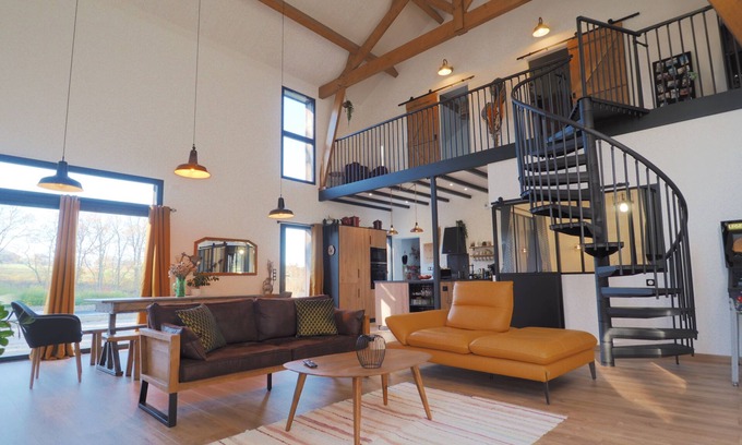 Marnac House | Exceptional stay in Périgord : Tobacco drying house, Heated swimming pool