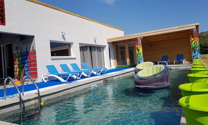 Montseret House | Exceptional Villa Mona Graff, private pool, jacuzzi, sauna, art, 12 pers.