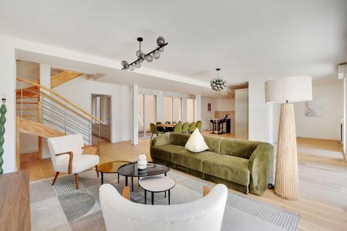 Le Bois Porte de Nogent Apartment | Exclusive Duplex -5BD-10P- Nogent-sur-Marne