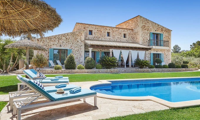 Algaida House | EXCLUSIVE FINCA (UP TO 12 PERSONS), WITH POOL, SAUNA, BBQ, WIFI, PRIME LOCATION!