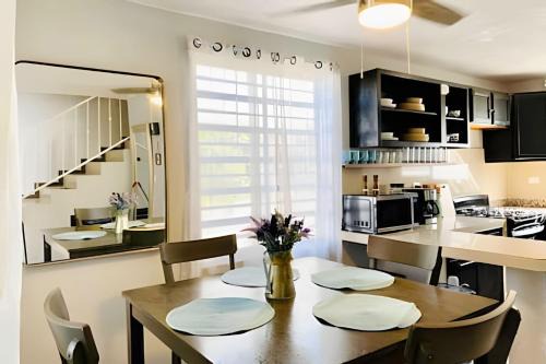 Reynosa House | Exclusive Place 10PX 8 Beds Wi-Fi Parking