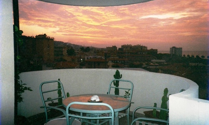 Vallecrosia Apartment | Exclusive use apartment, large livable terrace, free Wi-Fi