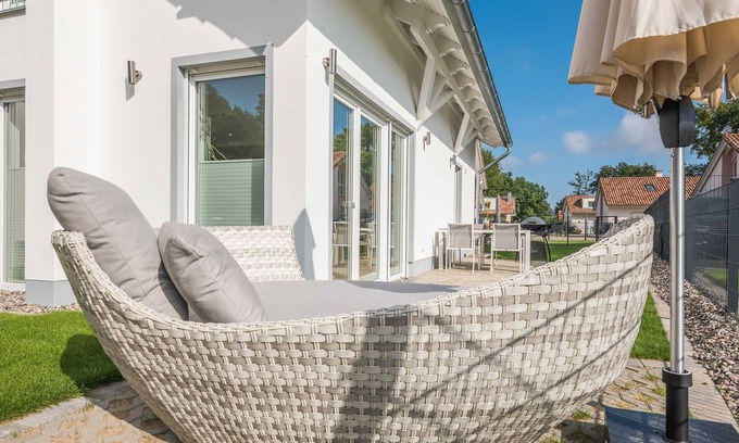 Krakow am See House | Exclusive vacation home with sauna-garden-lake - Ferienhaus Am Schilf