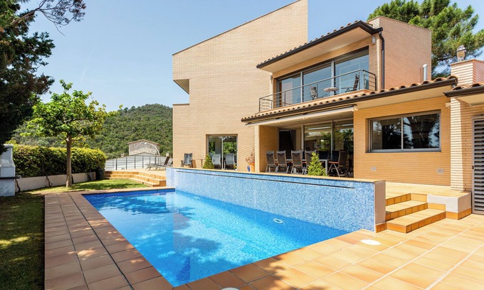 Tossa de Mar Villa | Exclusive Villa with Pool, Sea View and Wi-Fi