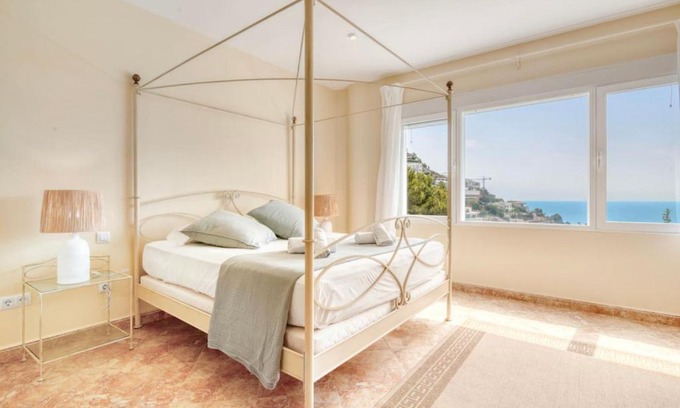 Aduanas House | Exclusive Villa With Panoramic Sea Views