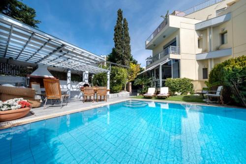 Voula Villa | Exclusive villa with swimming pool in Voula