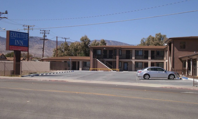 Mojave Hotel | Executive Inn