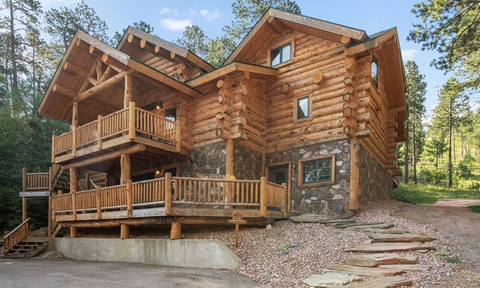 Rapid City Cabin | Executive Lodge in the Black Hills