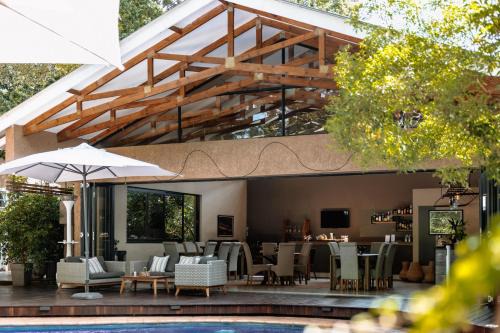 Harare Villa | Executive suite 5 Star in Mount Pleasant - 2260