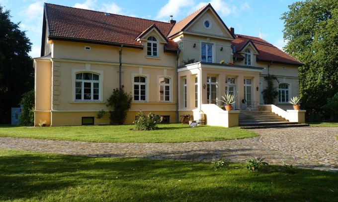 Bernitt Apartment | Exklusive Ferienwohnungen im Gutshaus Viezen