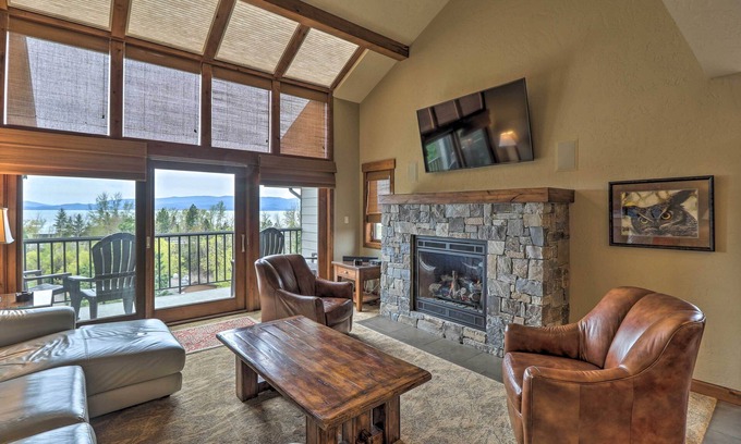 Bigfork Condo | Expansive Bigfork Resort Retreat on Flathead Lake!