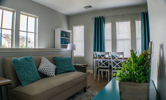 Mueller Apartment | Experience Austin the "Local Way" in Mueller!