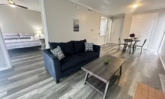 Nassau Bay Apartment | Experience Comfort & Style in Houston’s Bay Area