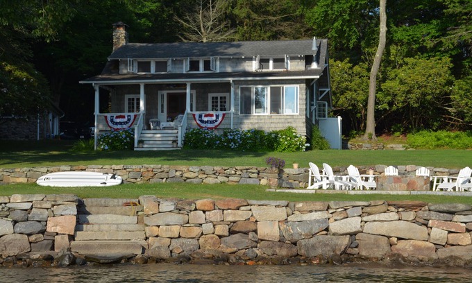 Morris Cottage | Experience Perch Rocks! A Unique Private Waterfront Cottage on Bantam Lake
