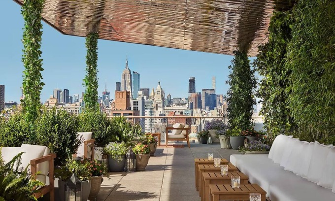 Bowery Hotel | Experience the Heart of New York in This Cozy and Stylish Loft with Views
