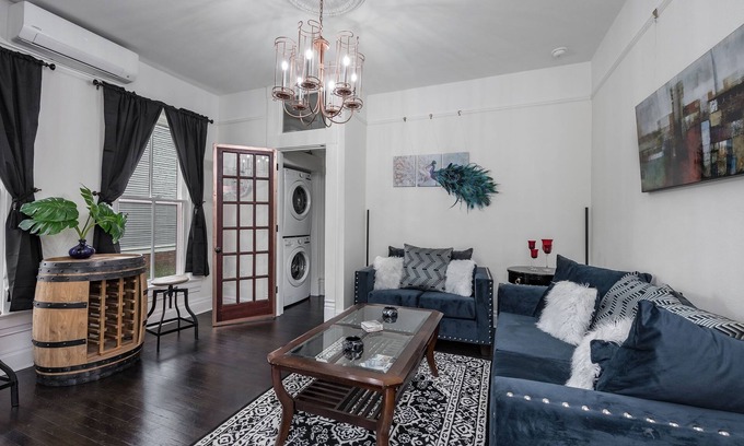 East of Broadway Apartment | Experience the Historic Armstrong Cottage in the Moonshine Suite