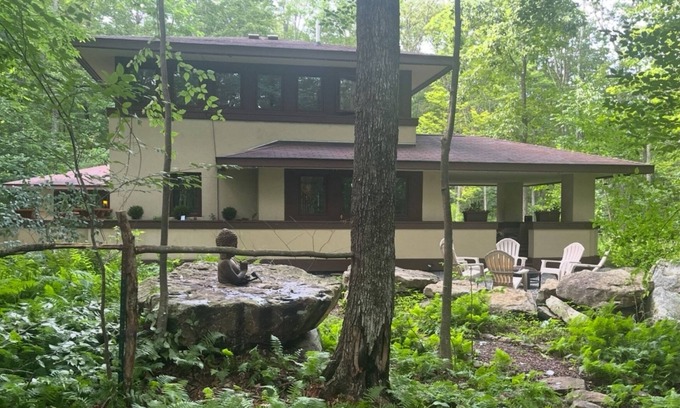 Bittinger House | EXPERIENCE THE MAGIC OF FRANK LLOYD WRIGHT AT FLEUR DE MONTAGNA