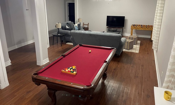 Athens Apartment | Experience the ❤️ of Athens w/ lots of fun options