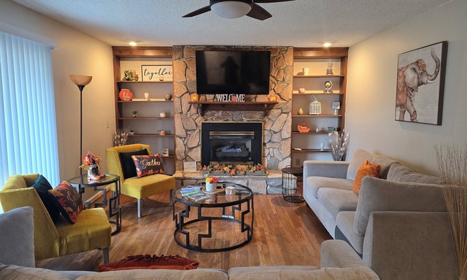 McLeansville House | Experience the warmth of a charming home that offers a serene view.