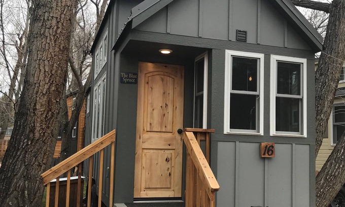 Lyons Resort | Experience Tiny Living at Blue Spruce – Peaceful Retreat Near RMNP & Lyons